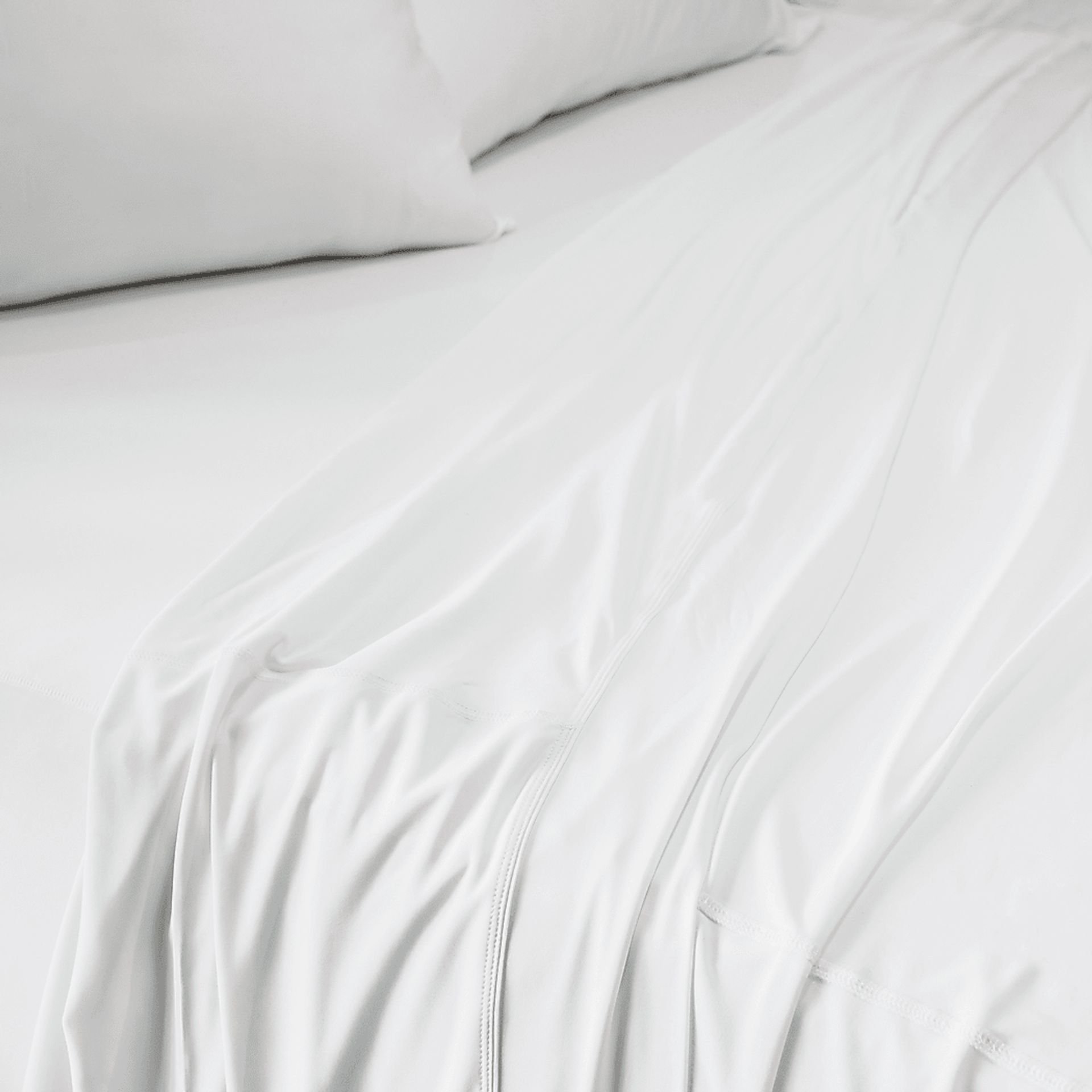 SHEEX Recovers Gen 2 White 3 Pc Twin/Twin XL Bed Sheet Set - Image 1