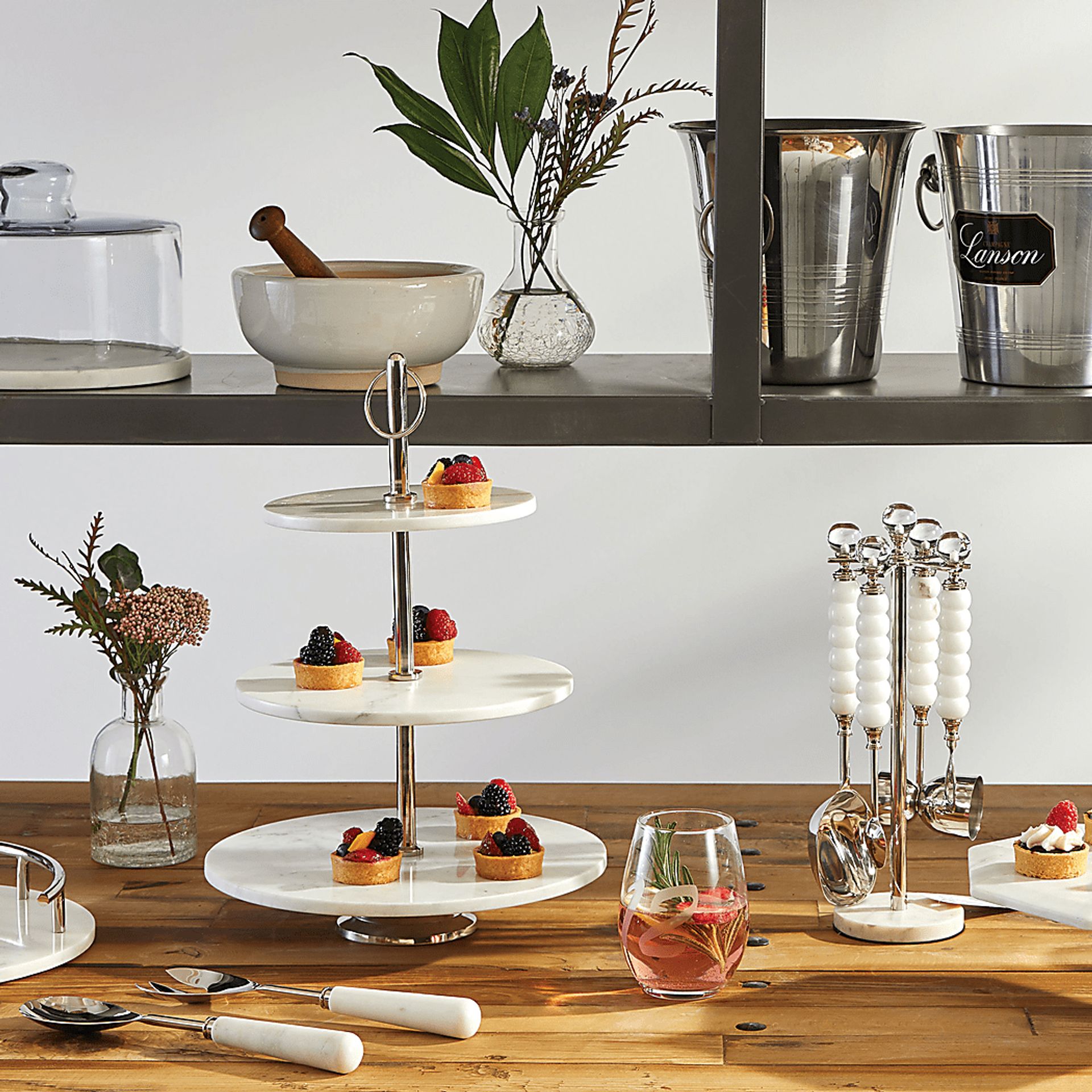 Shellhorn White Tray - Image 2