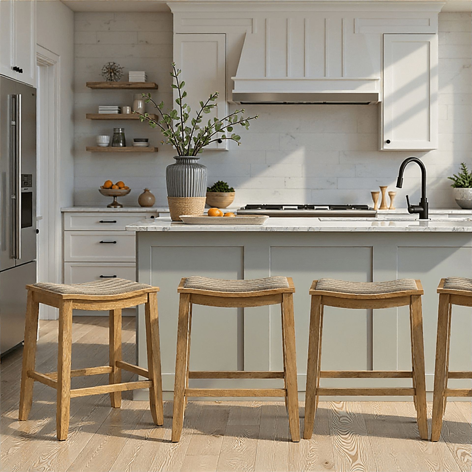 Shellpool Brown Counter Height Stool - Image 3