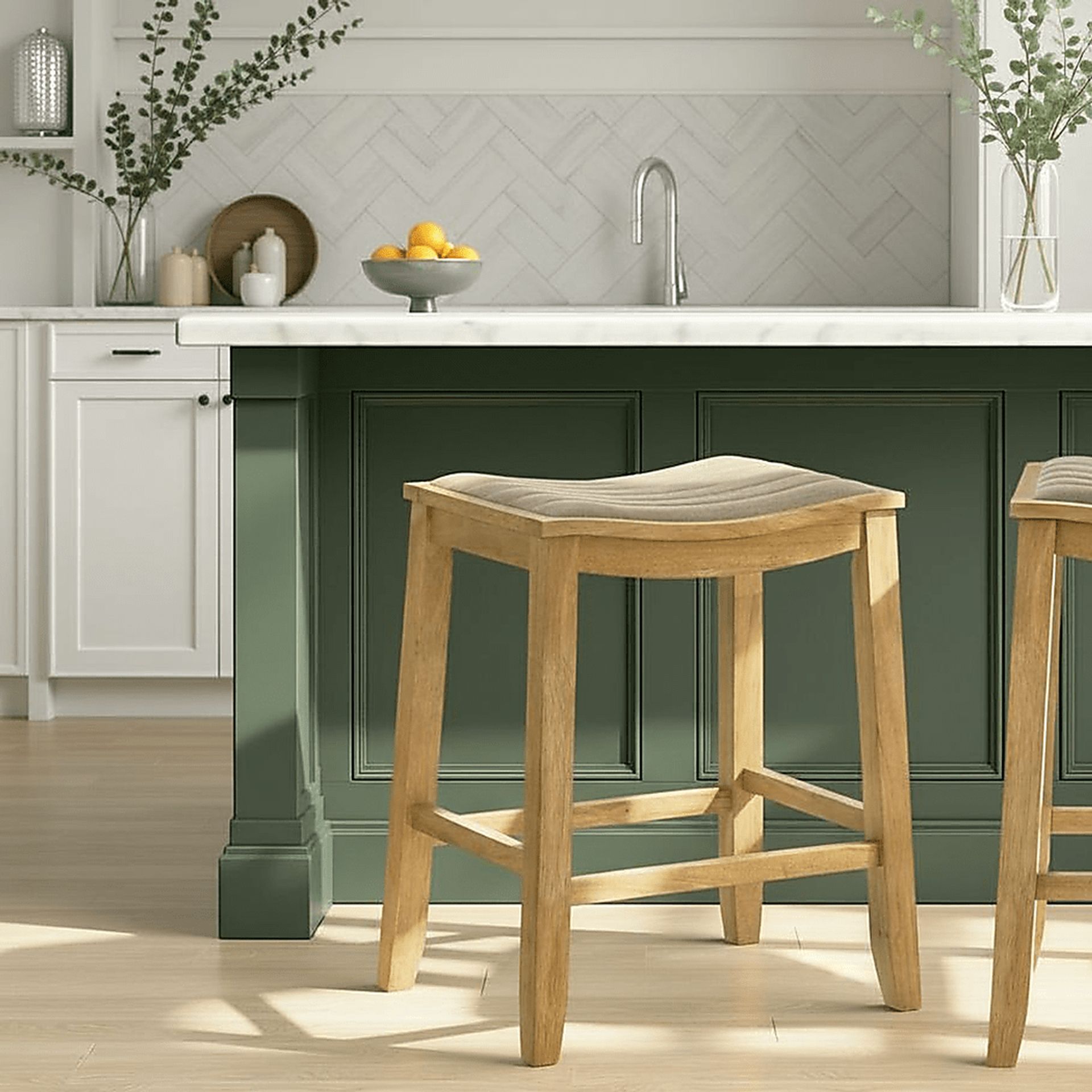 Shellpool Brown Counter Height Stool - Image 4