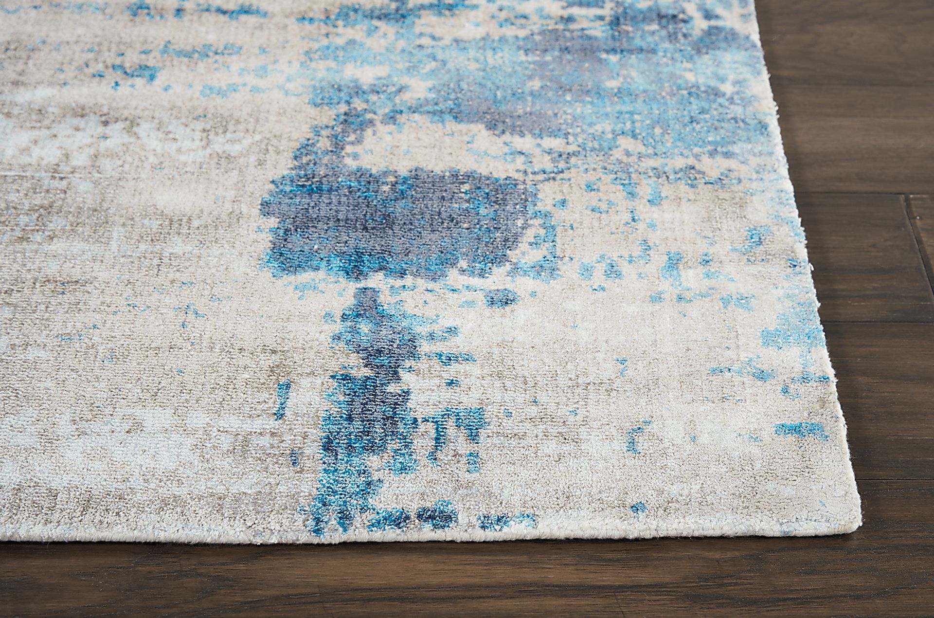 Shenoah Teal 2'3 x 8' Runner Rug - Image 2