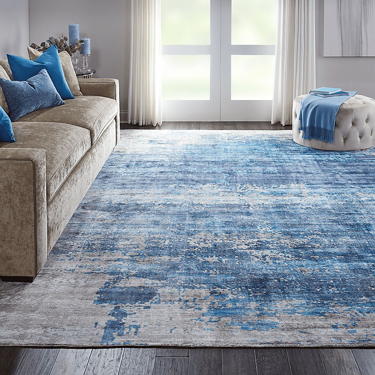 Shenoah Blue Rayon Fabric Rug | Rooms to Go