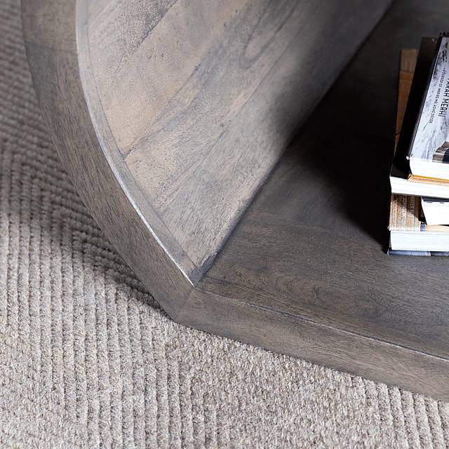 Sheyenne Brown End Table - Thumbnail - Image 5