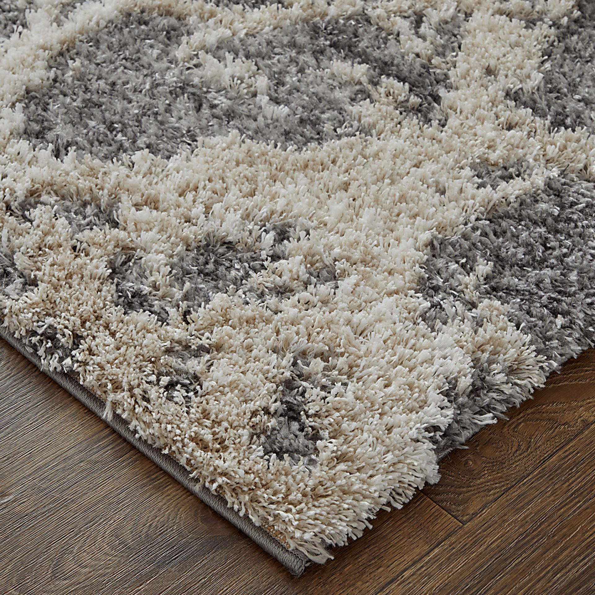 Shimira Gray 5' x 8' Rug - Image 2