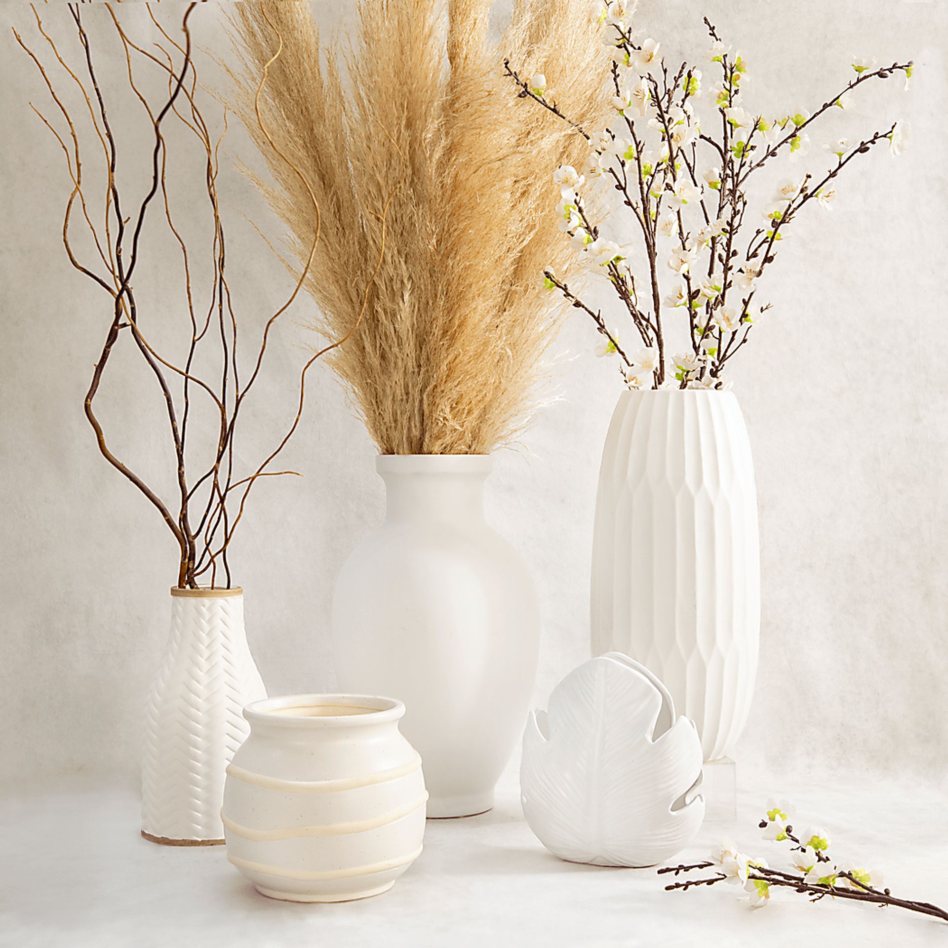 Shirra White Vase - Image 2
