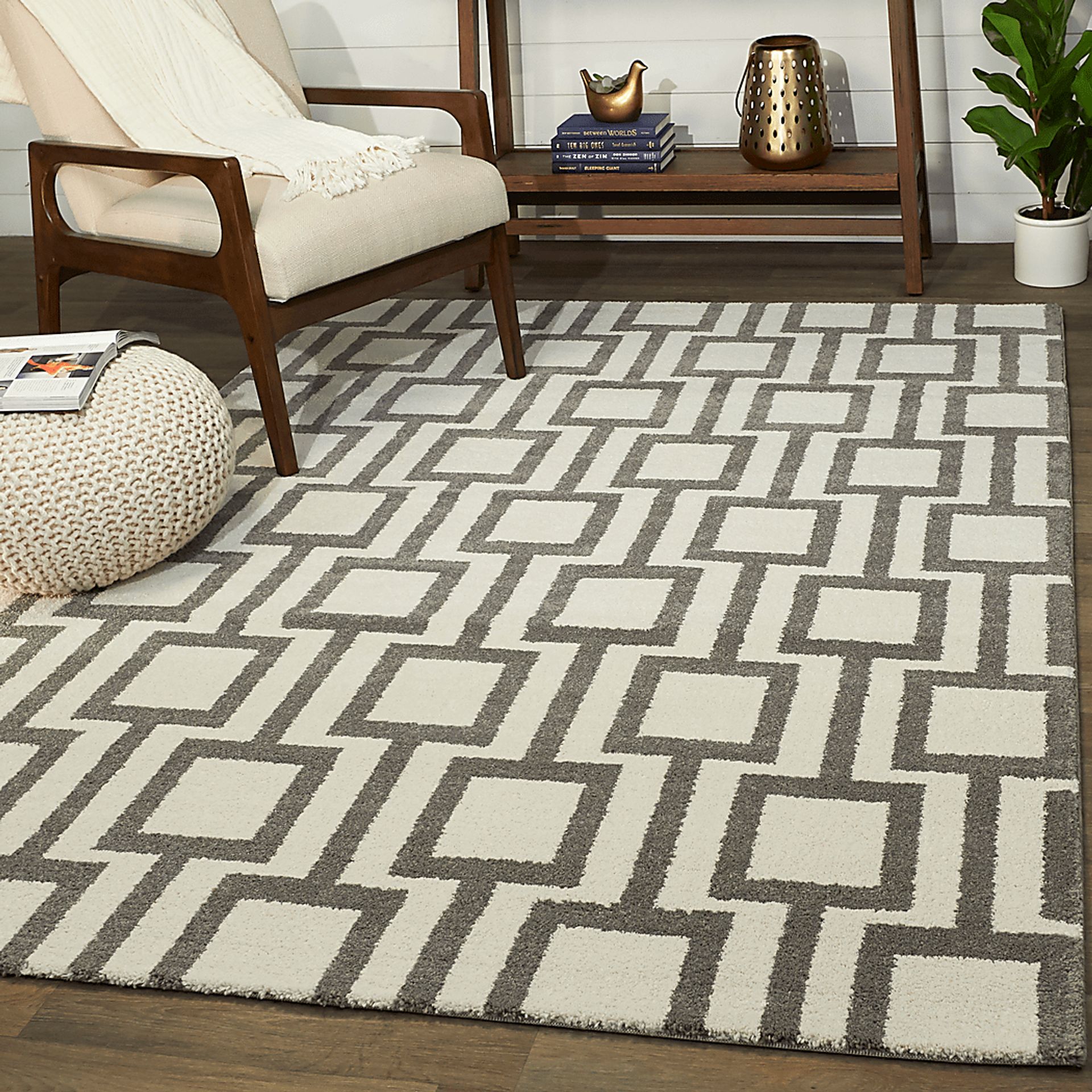 Shiveley Gray 7'10 x 10' Rug - Image 2