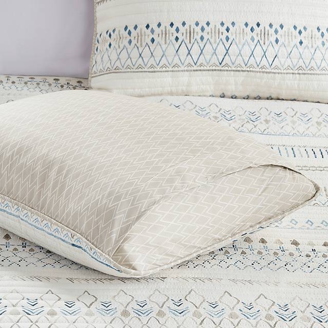 Shofner Taupe 3 Pc Full/Queen Quilt Set - Thumbnail - Image 8