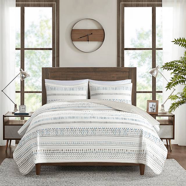 Shofner Taupe 3 Pc Full/Queen Quilt Set - Thumbnail - Image 2