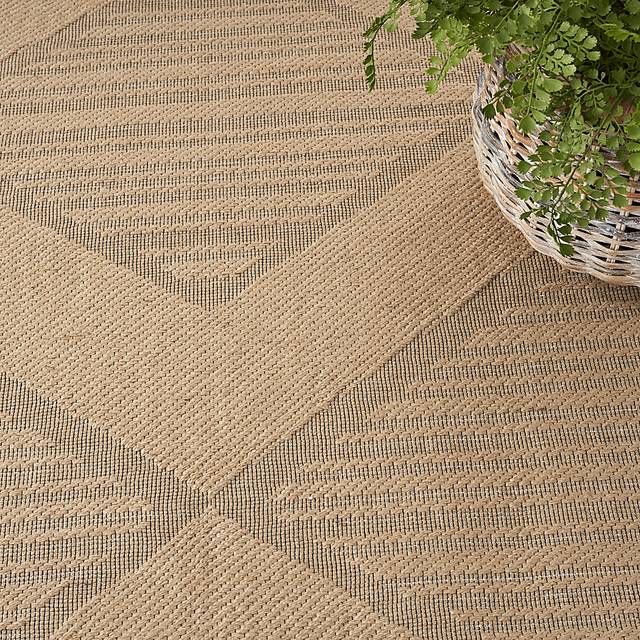 Shorewell Beige 3'11 x 5'11 Rug - Thumbnail - Image 7