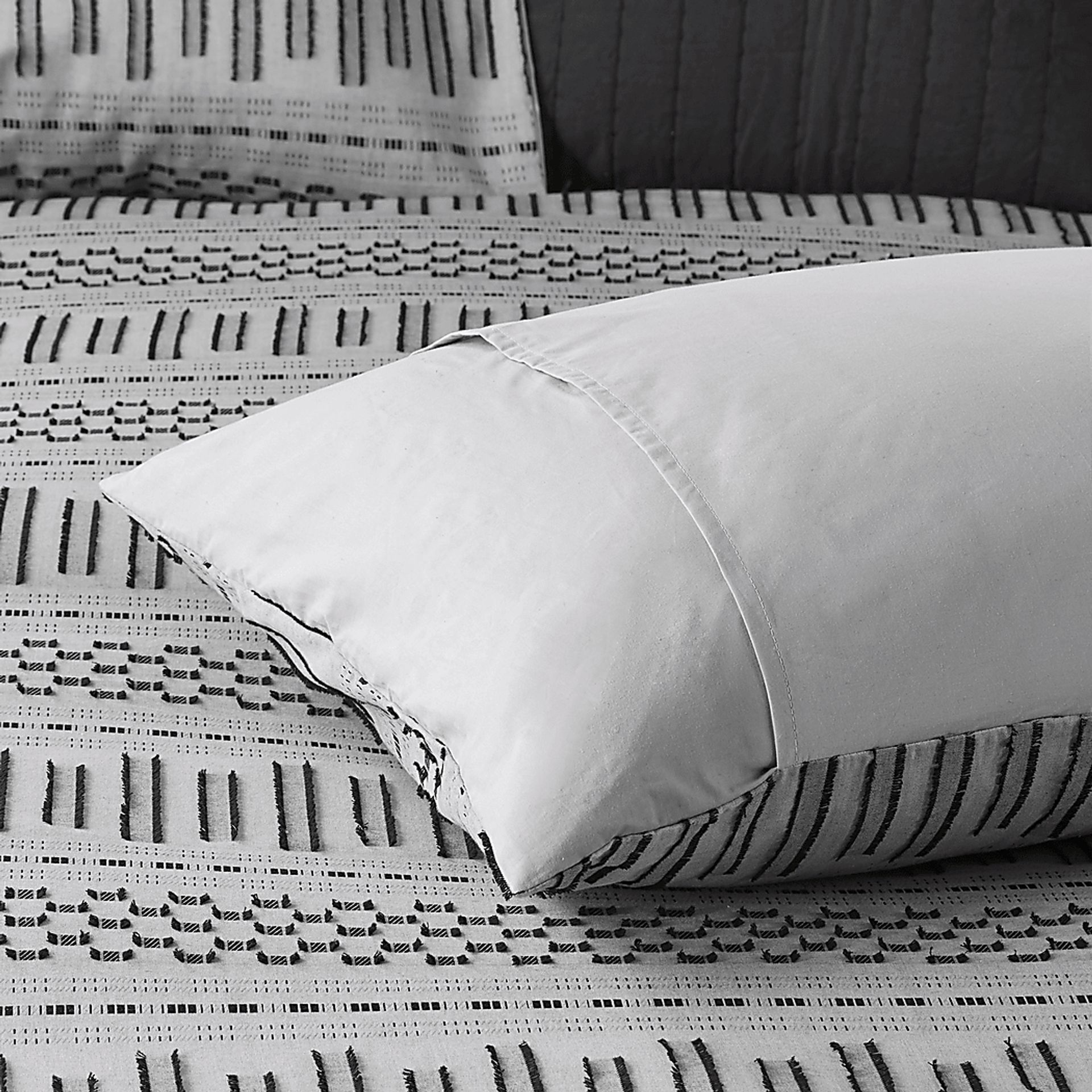 Shrader Gray 3 Pc King/California Comforter Set - Image 8