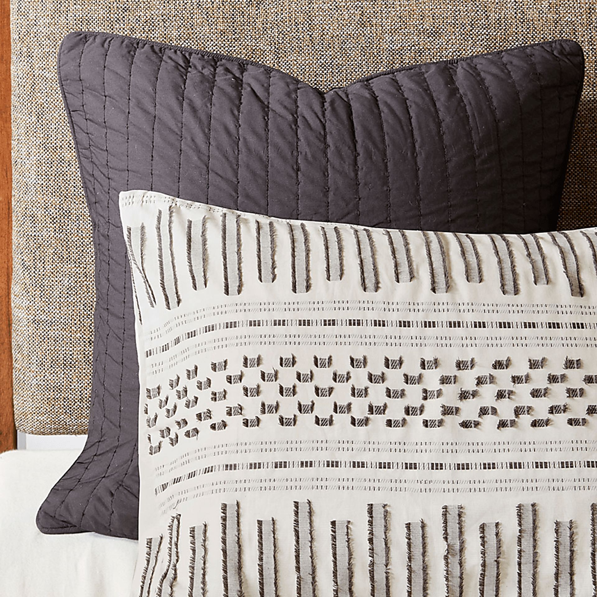 Shrader Ivory 3 Pc Full/Queen Duvet Set - Image 9