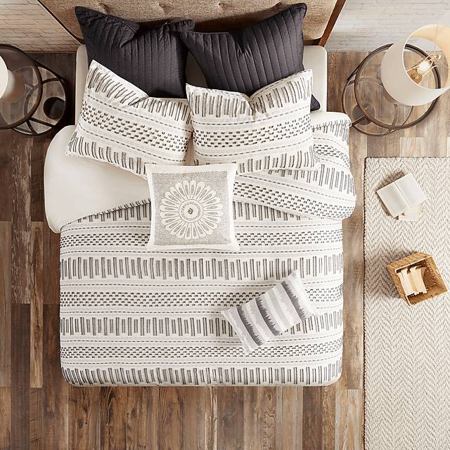 Shrader Ivory Charcoal 3 Pc King/California King Comforter Set - Thumbnail - Image 3
