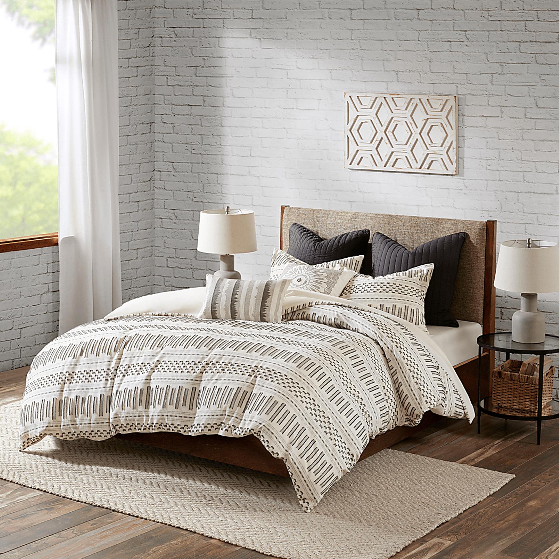 Shrader Ivory Charcoal 3 Pc King/California King Comforter Set