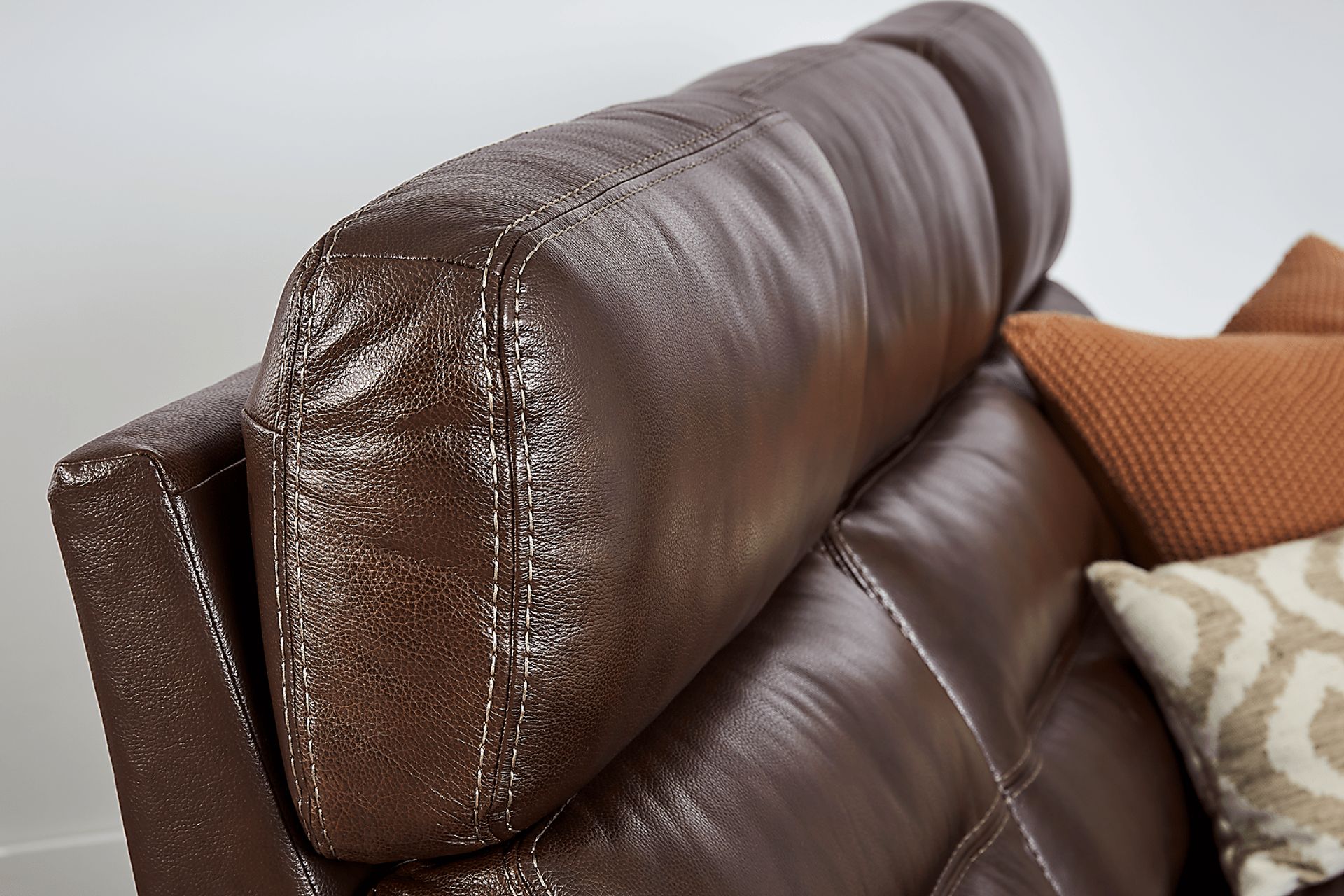 Sierra Madre Brown Leather Dual Power Reclining Sofa - Image 7