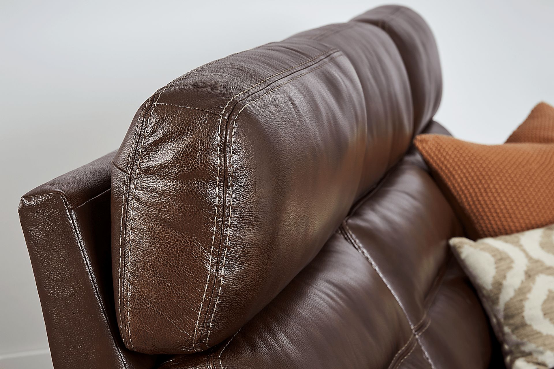 Sierra Madre Brown Leather Dual Power Reclining Sofa - Image 8