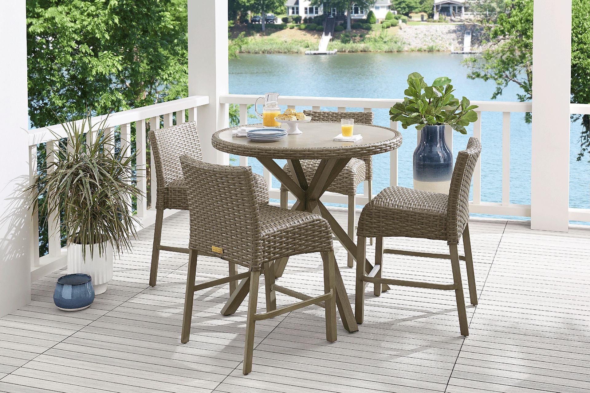 Siesta Key Driftwood 5 Pc 40 in. Round Balcony Outdoor Dining Set - Image 1