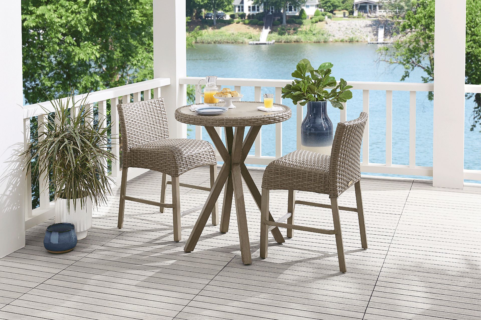 Siesta Key Driftwood 5 Pc 40 in. Round Bar Height Outdoor Dining Set - Image 1
