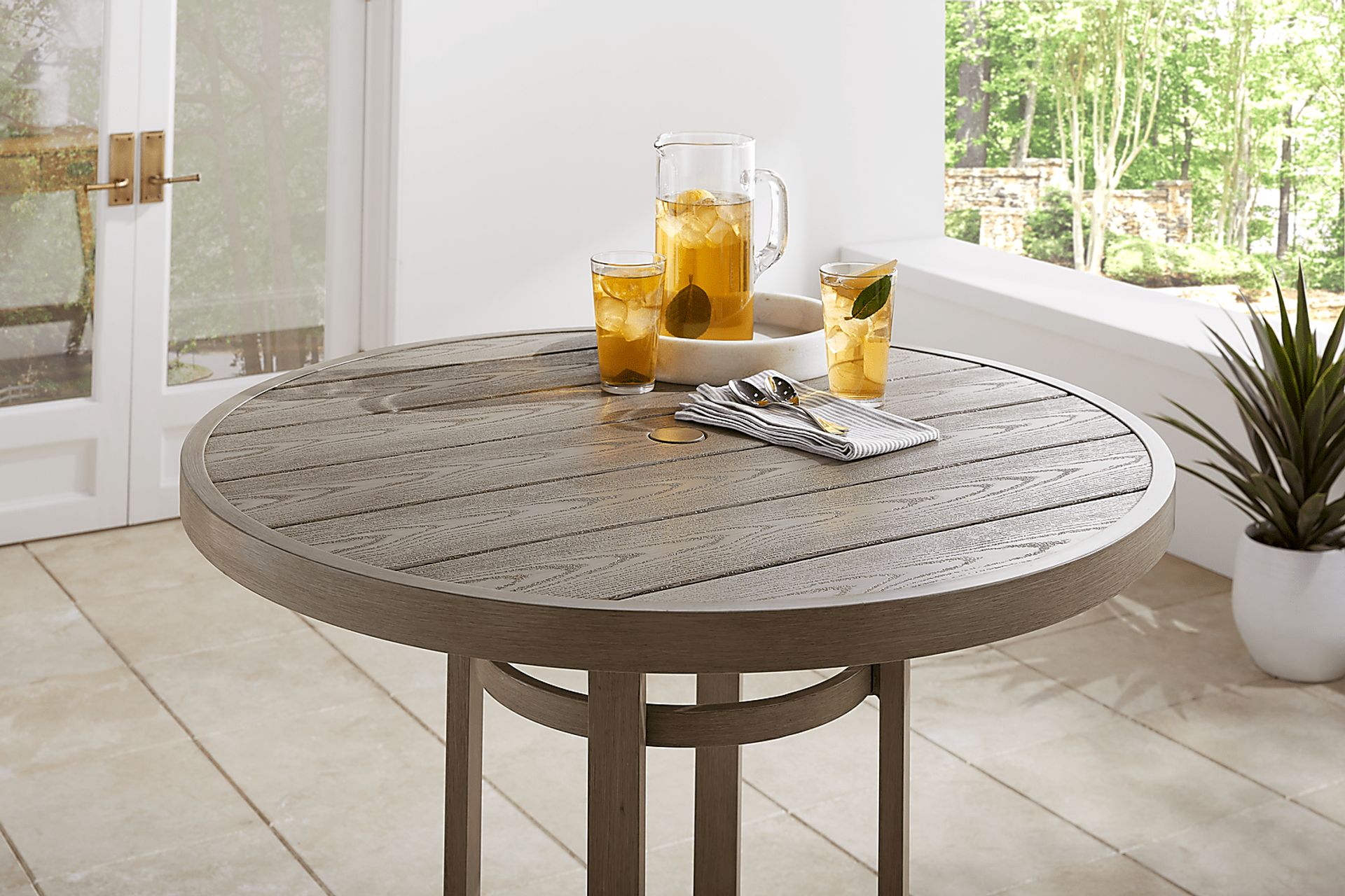 Siesta Key Gray 30" Round Bar Height Outdoor Dining Table with Umbrella Hole - Image 3