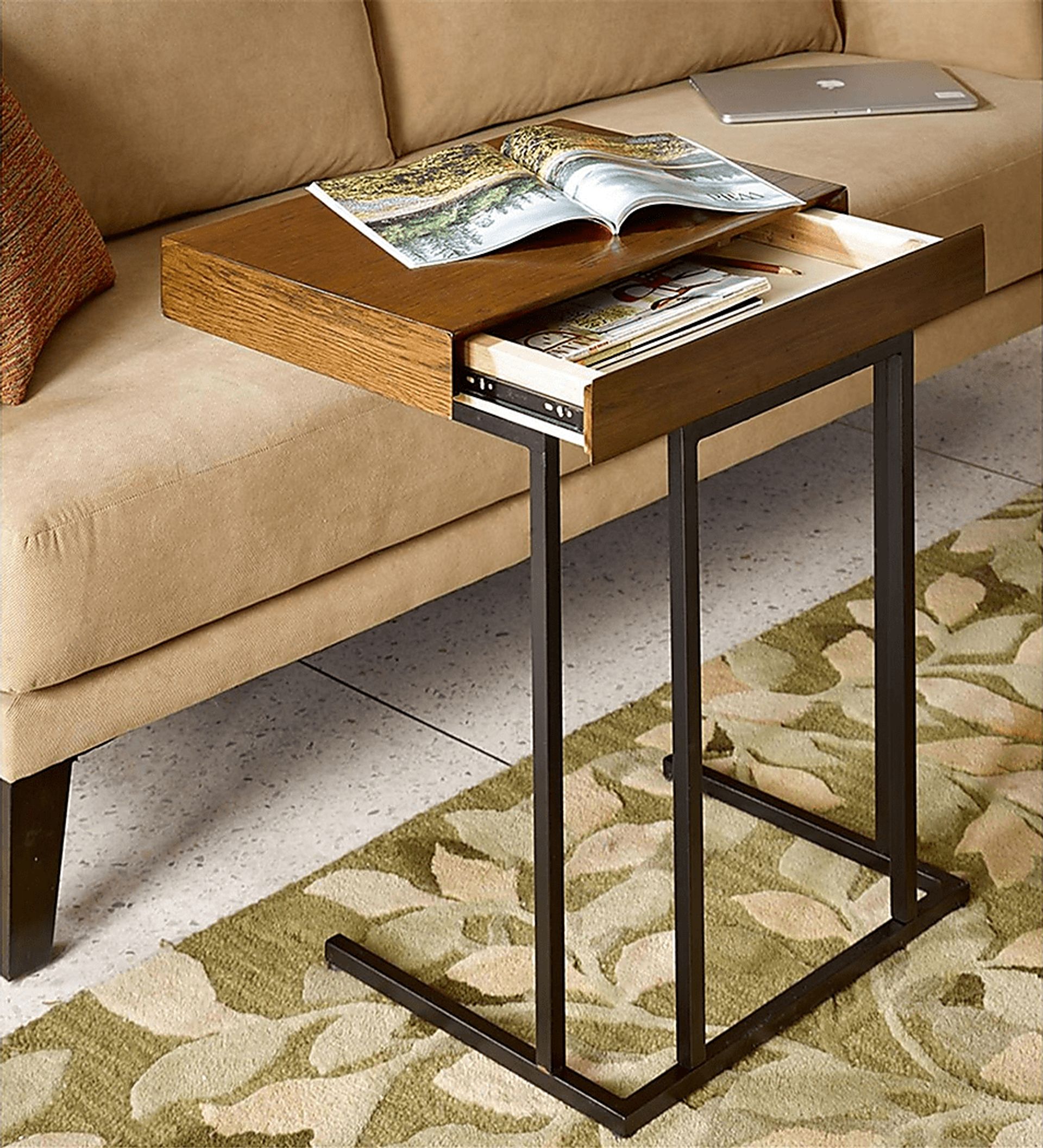 Silversmine Pecan Accent Table - Image 3
