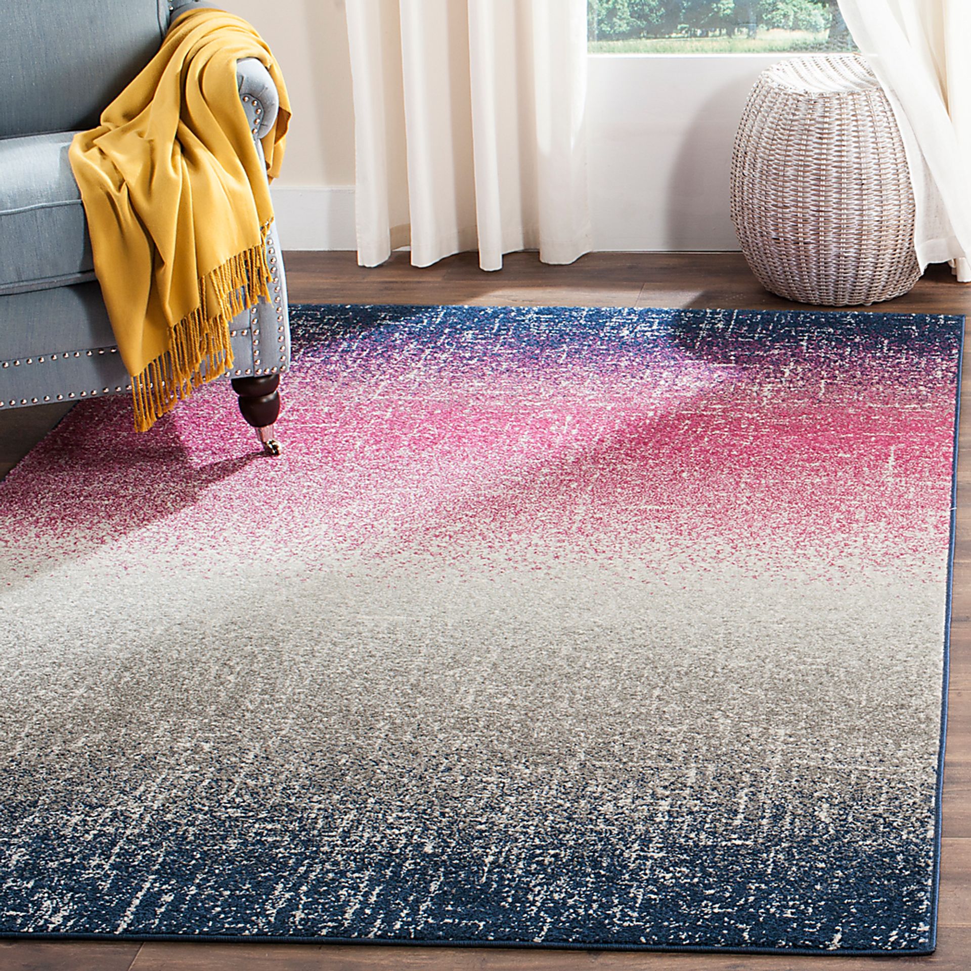 Simmons Bay Fuchsia 5'1 x 7'6 Rug - Image 3