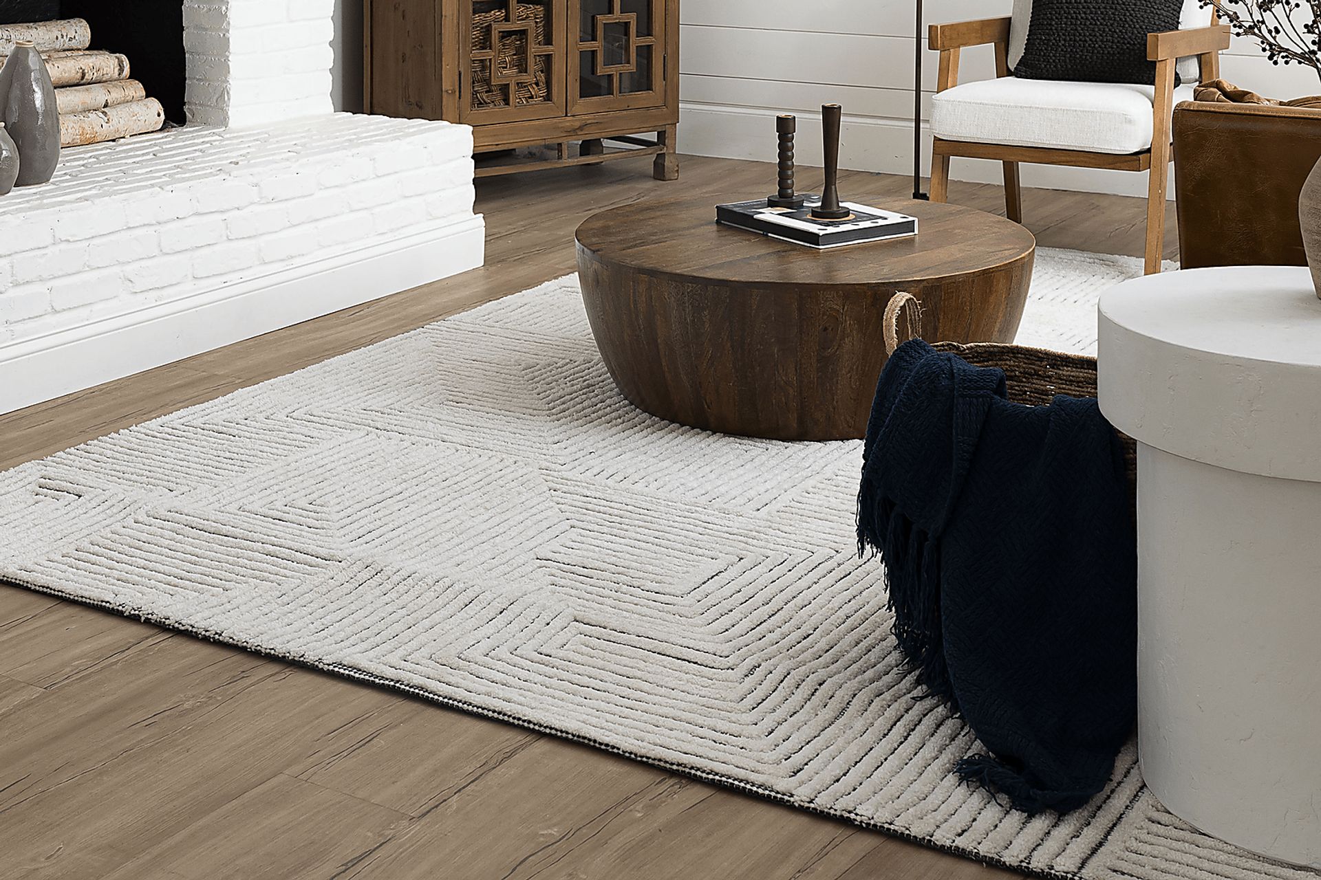 Sirocco Multi 8' x 10' Rug - Image 8