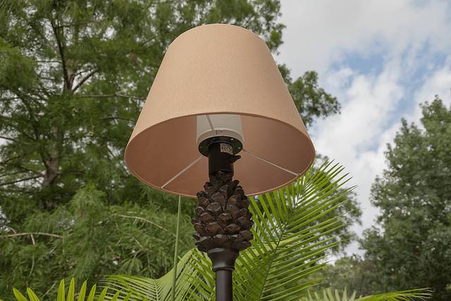 Sitka Spruce Brown Outdoor Floor Lamp - Thumbnail - Image 5