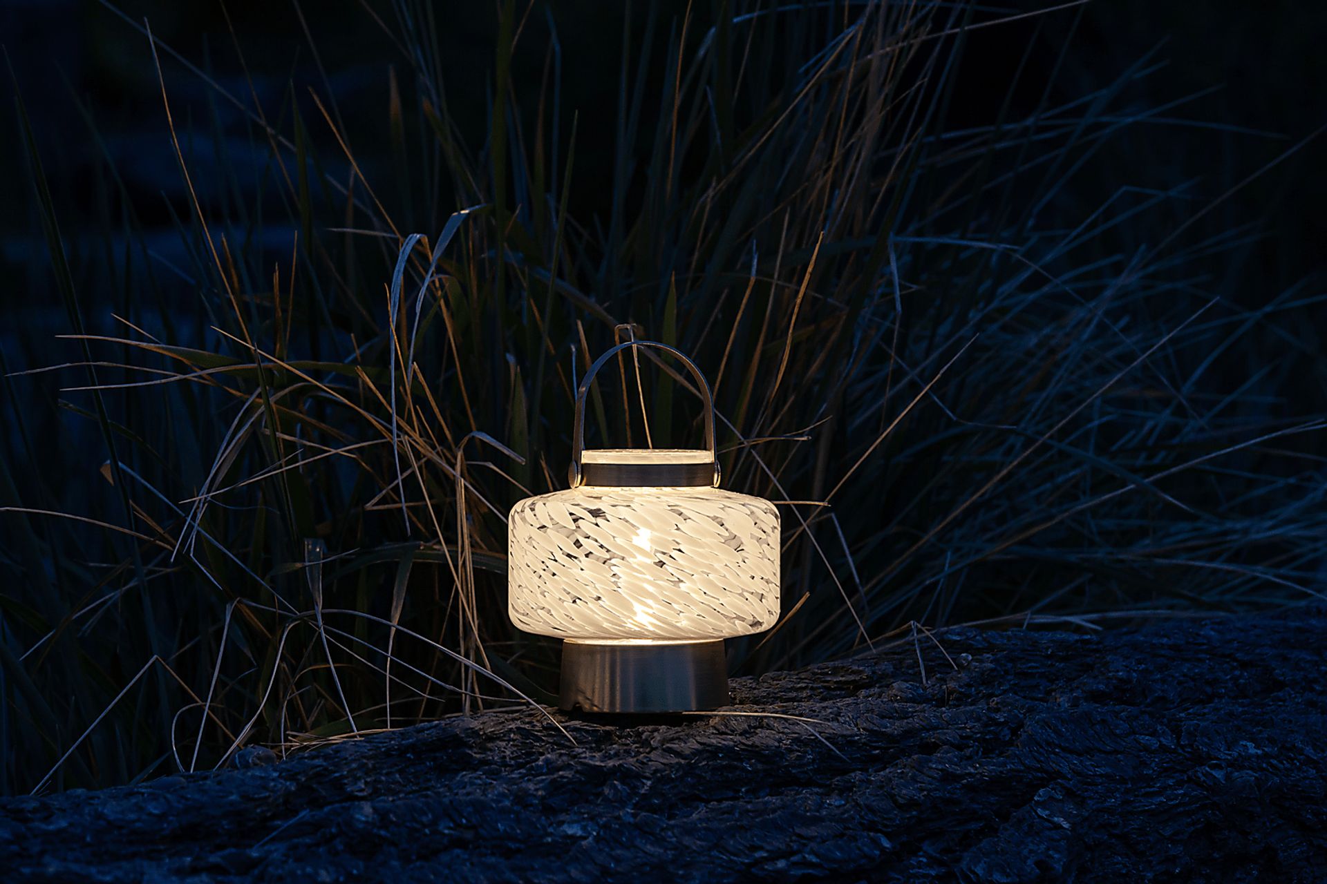 Smay Avenue Indoor/Outdoor White Rechargeable Lantern - Image 10