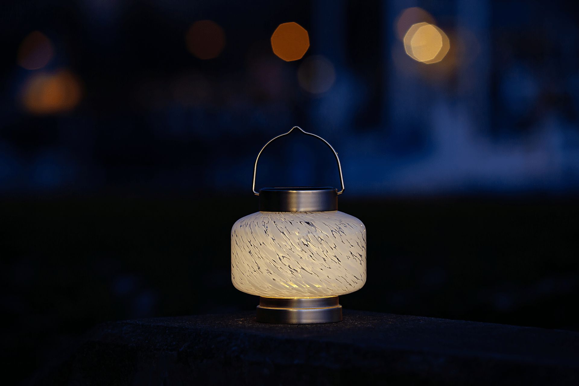 Smay Avenue Outdoor White Solar Lantern - Image 10