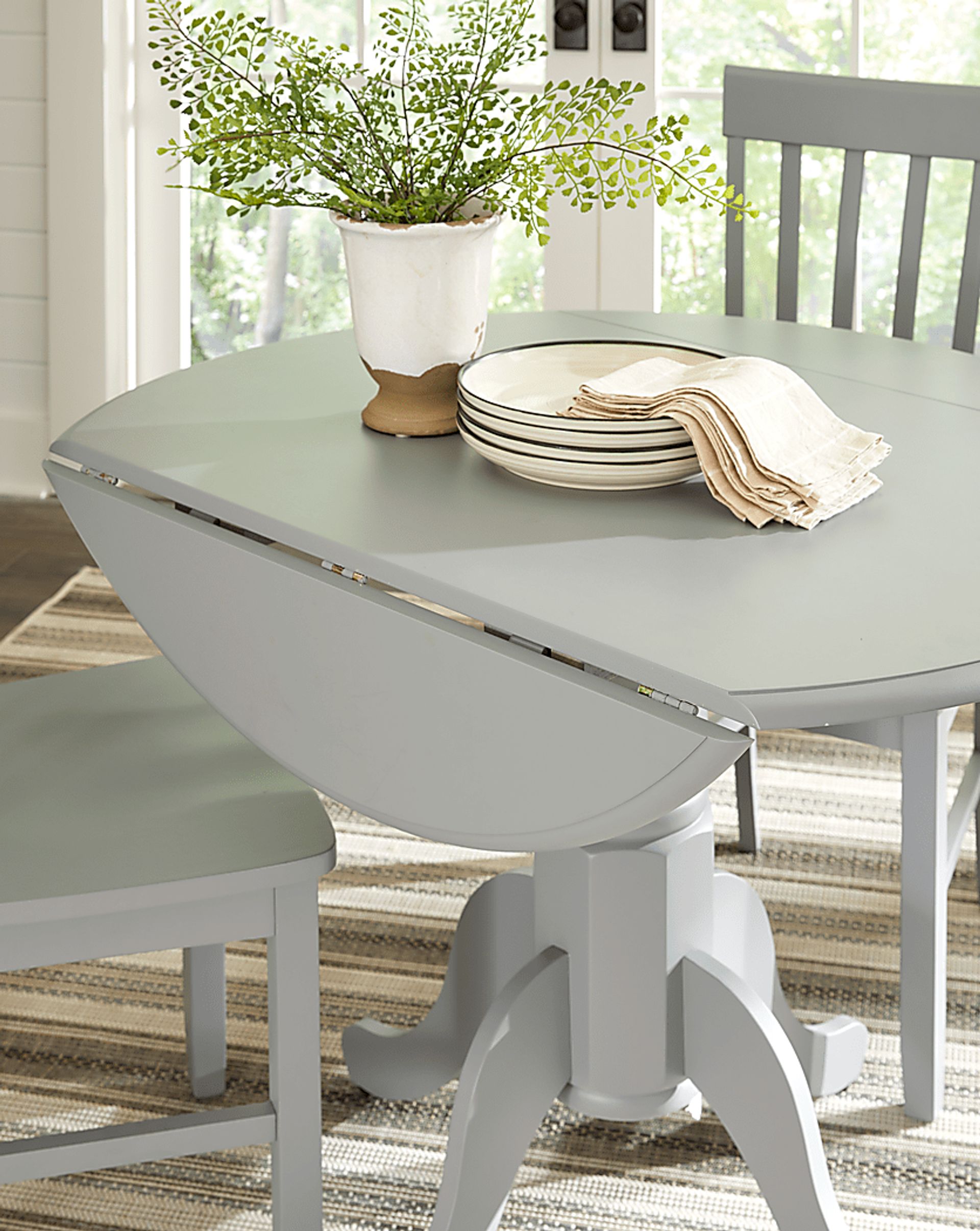 Smithtown 3 Pc Gray Dining Room Set With Round Dining Table, Side Chair