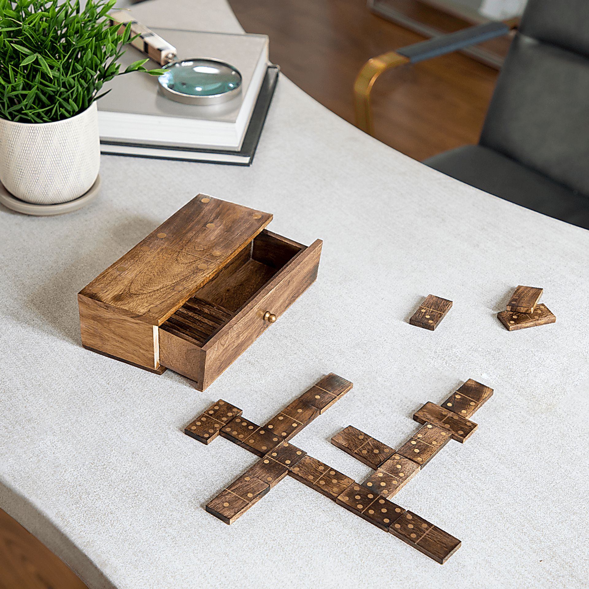 Soabar Brown Dominoes Game Set - Image 2