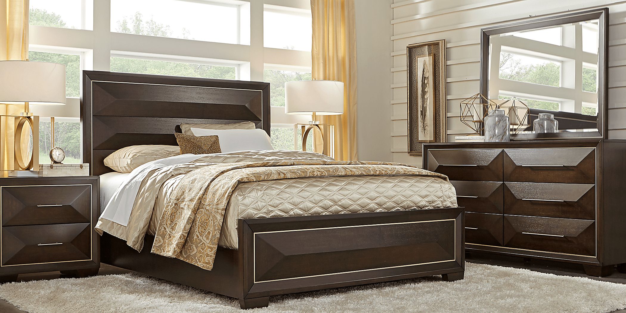Sofia Vergara Cambrian Court 7 Pc Chocolate Dark Wood Queen