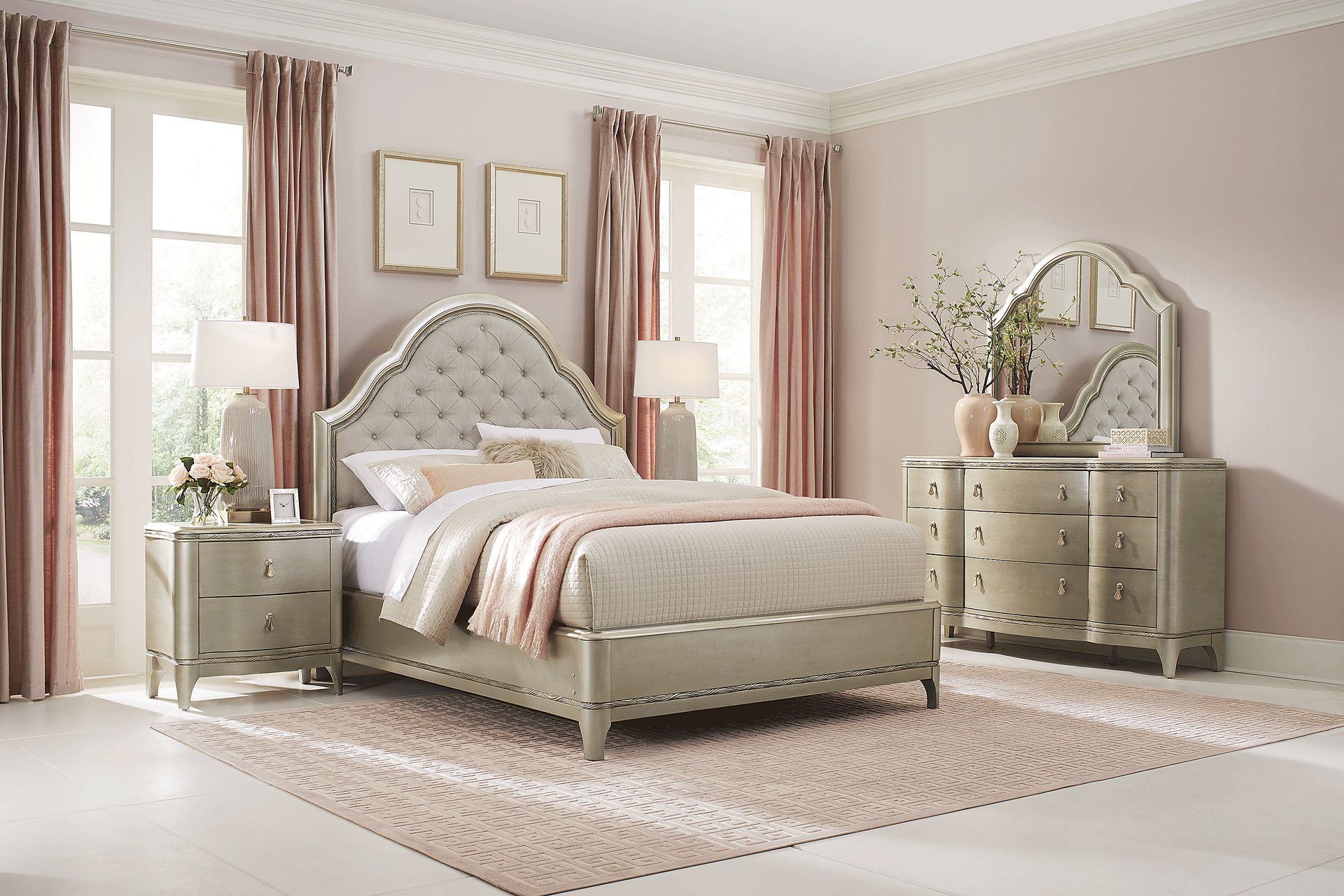 La Reina Silver 5 Pc King Upholstered Bedroom - Image 1