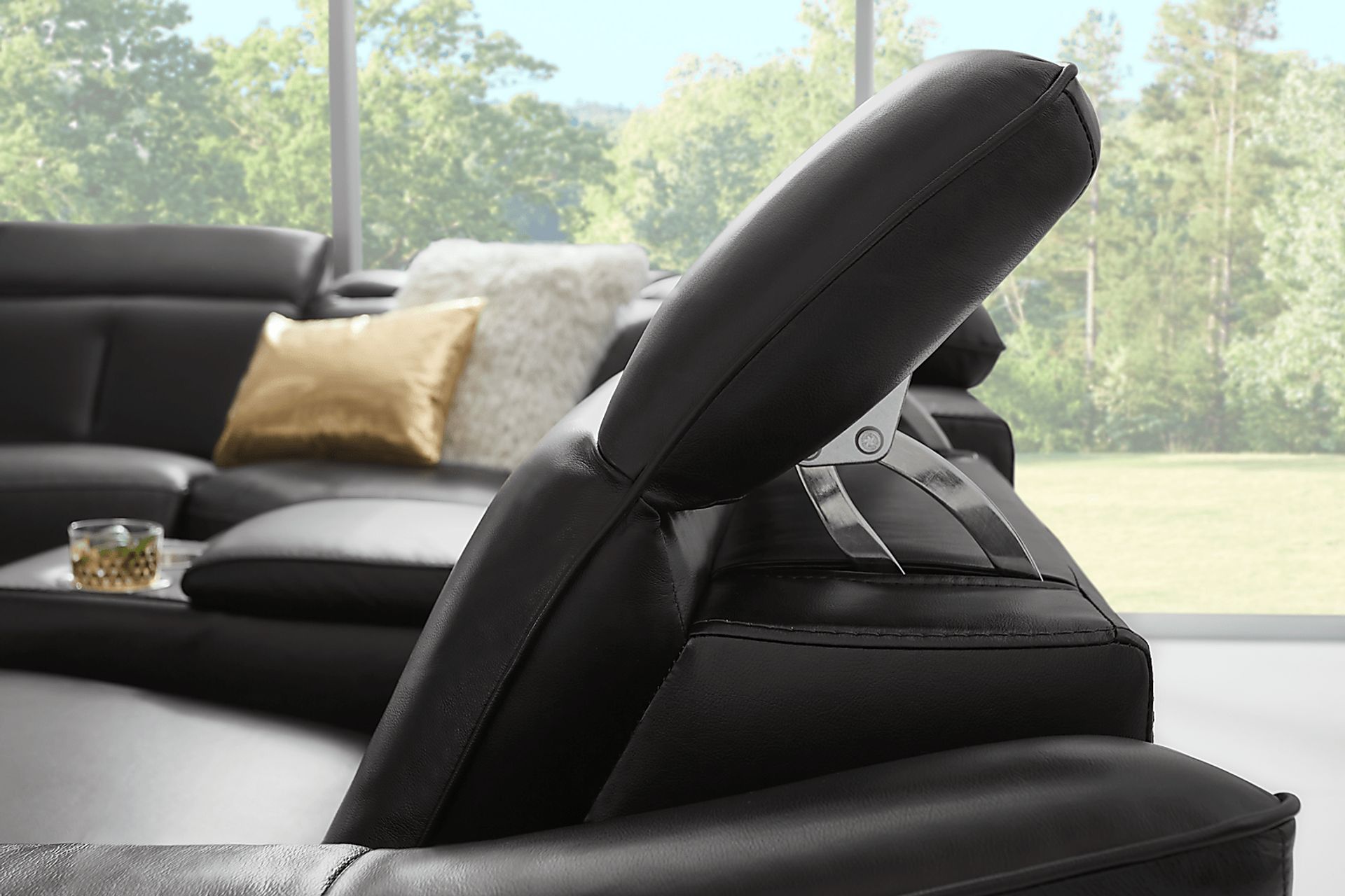 Naples Black Leather 6 Pc Dual Power Reclining Sectional - Image 10