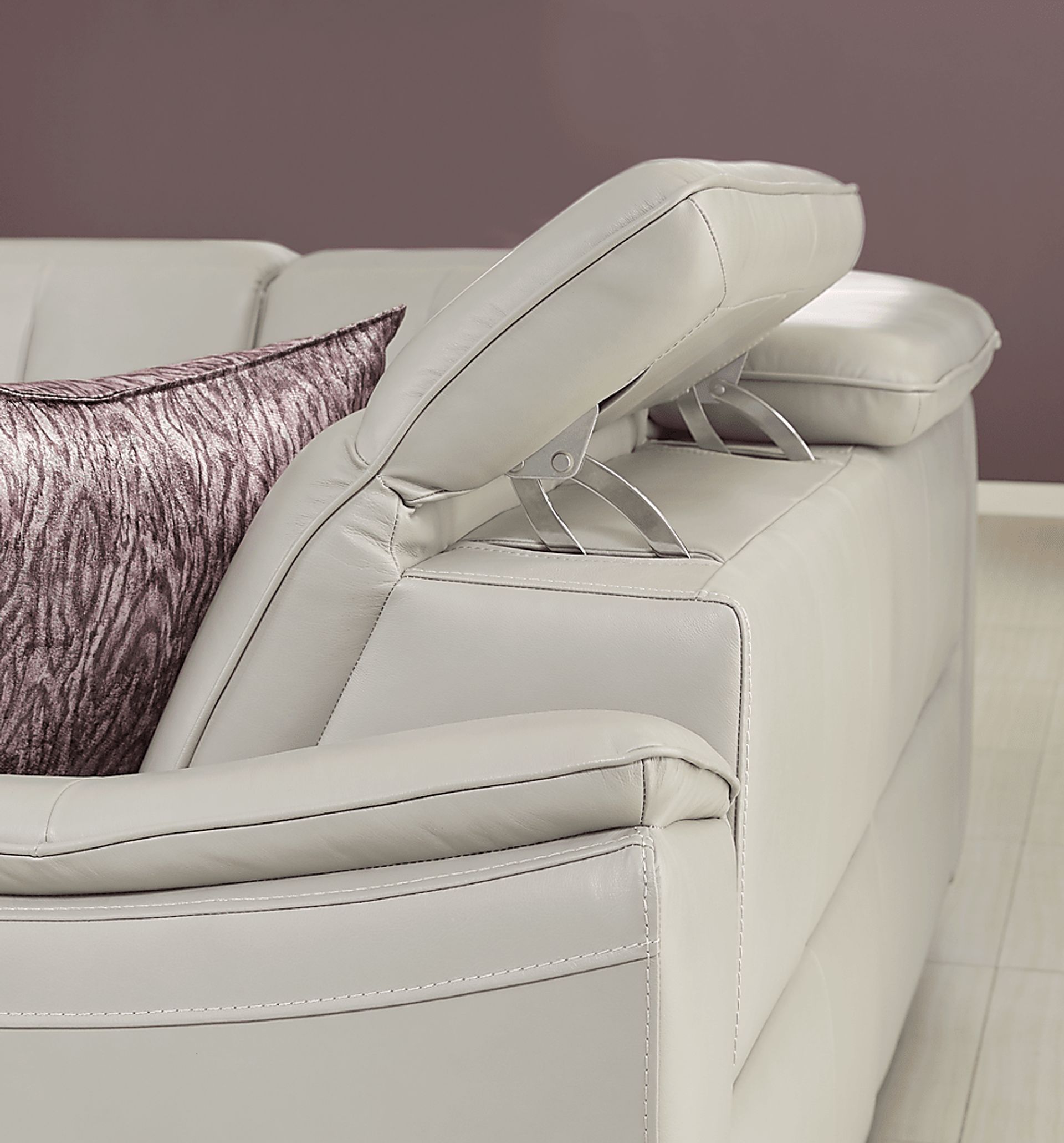 Naples Light Gray Leather 6 Pc Dual Power Reclining Sectional - Image 5