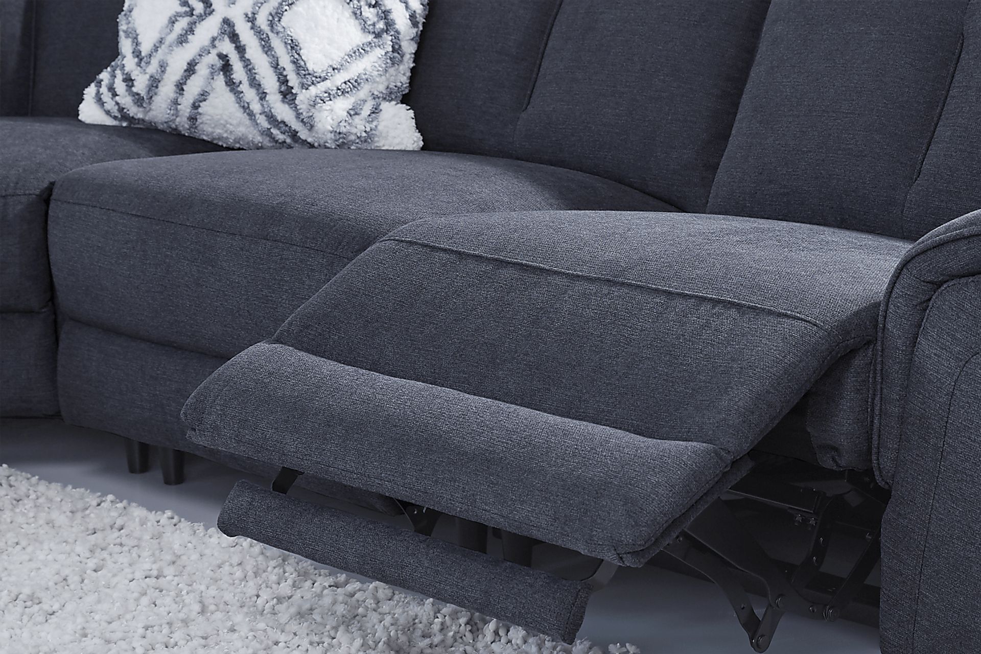 Turano Midnight 6 Pc Dual Power Reclining Sectional - Image 10