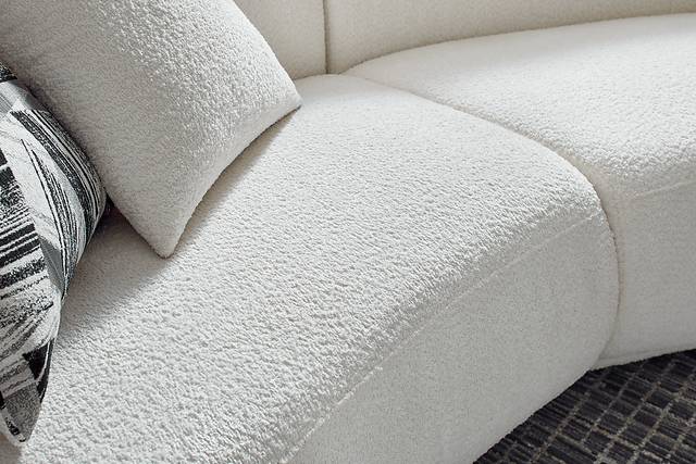 Soho Heights White 3 Pc Sectional - Thumbnail - Image 4