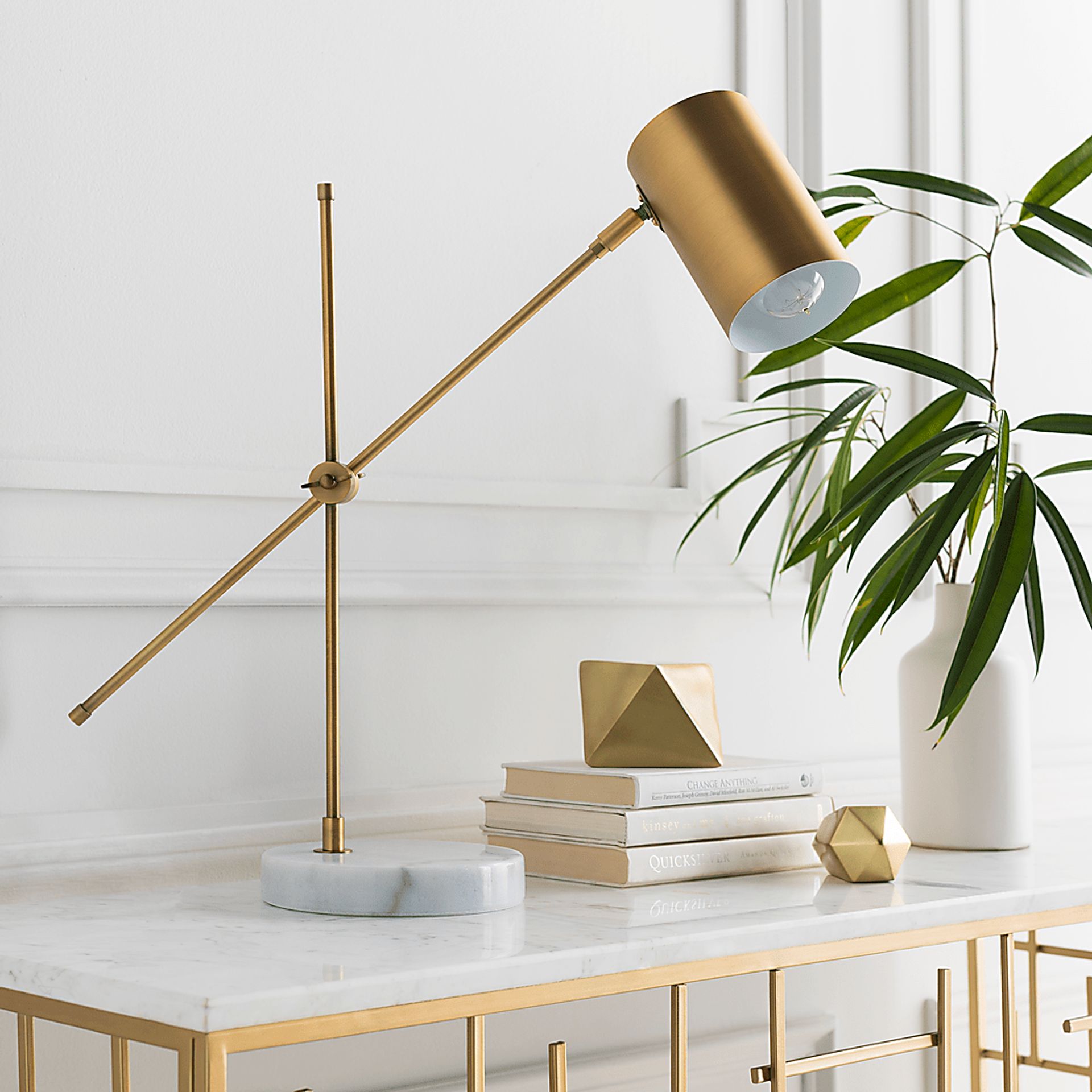 Soledad Home Gold Lamp - Image 4