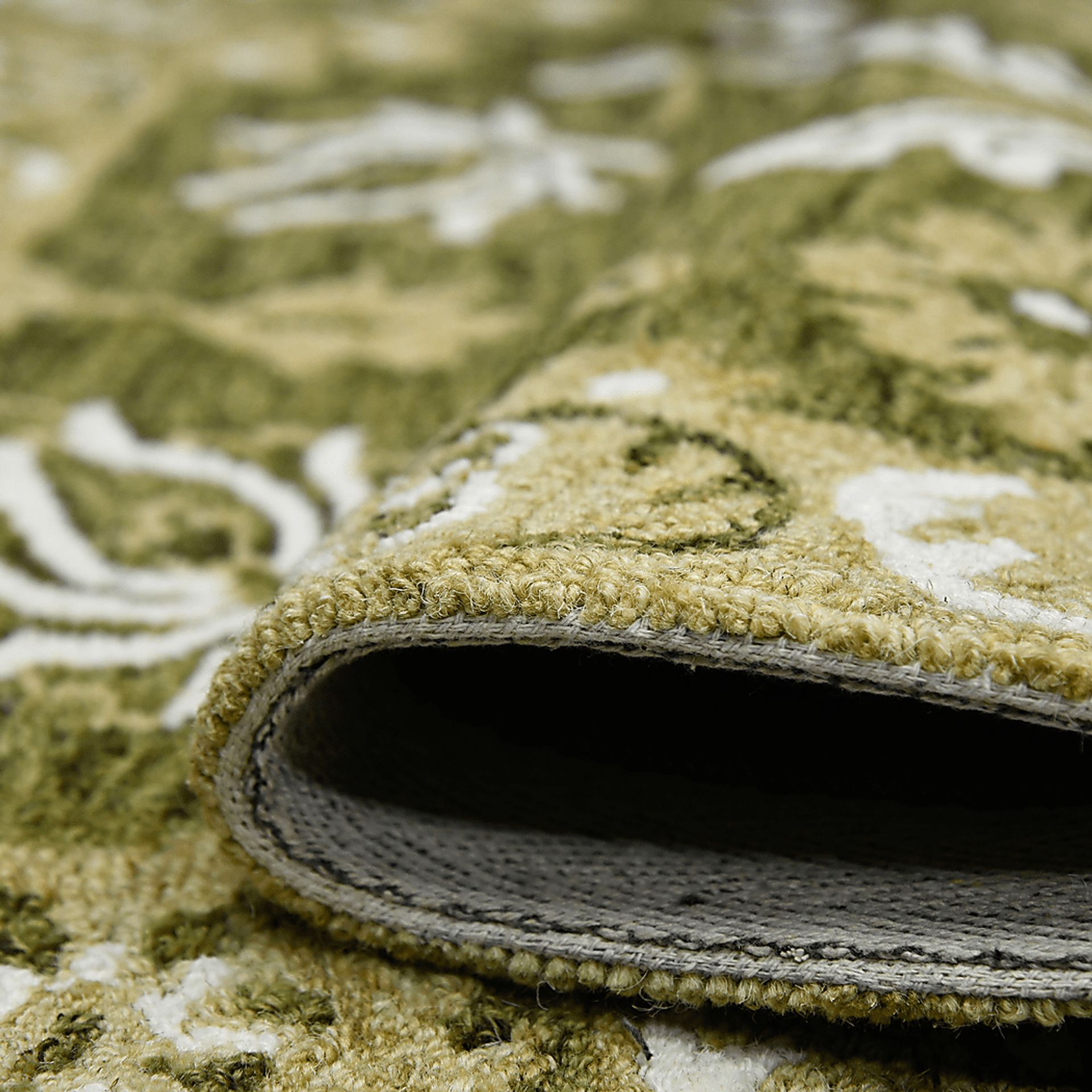 Soline Green 5' x 8' Rug - Image 5