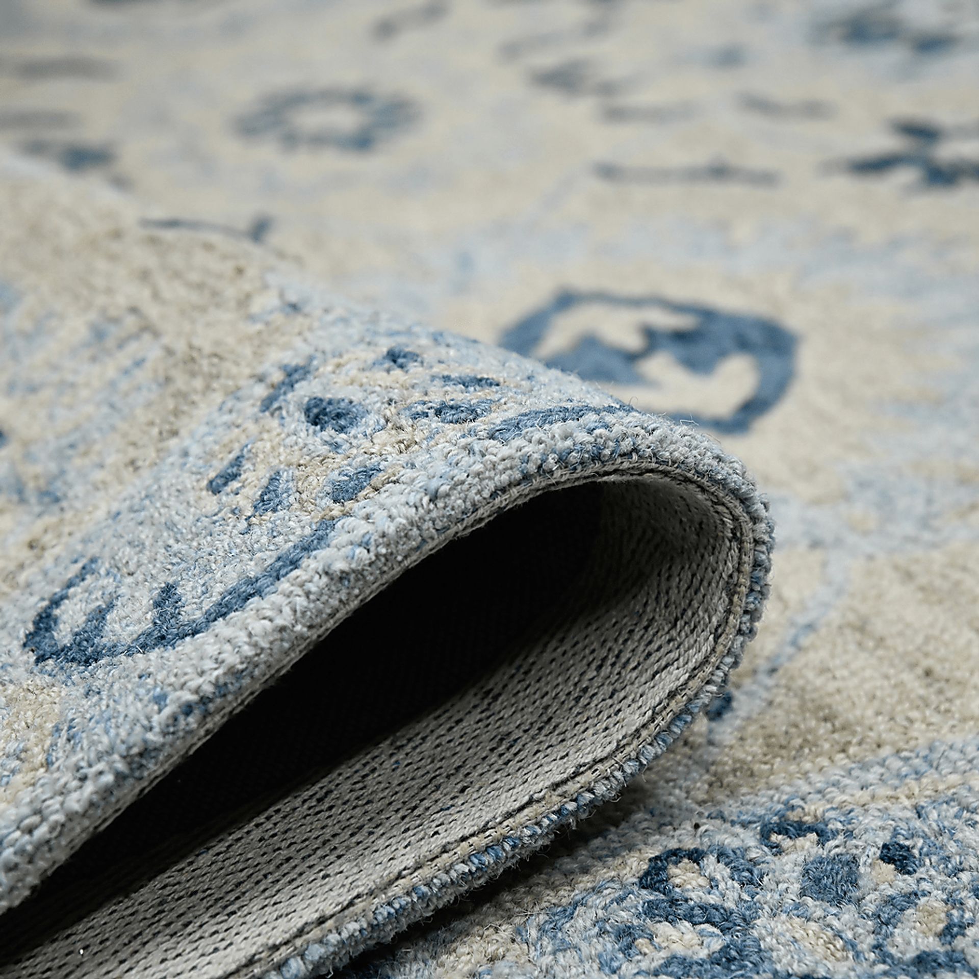 Soline Light Blue 8' x 10' Rug - Image 4