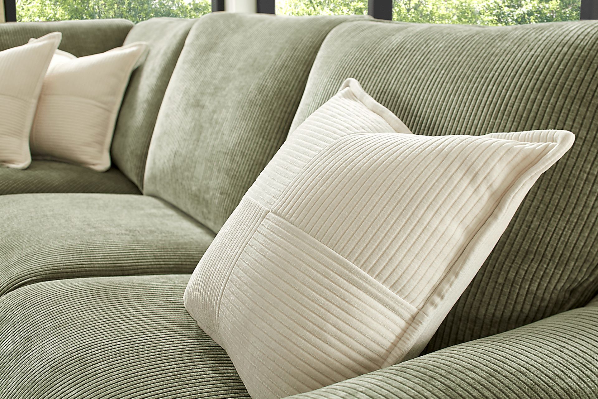 Somerset Green 6 Pc Dual Power Reclining Sectional - Image 5