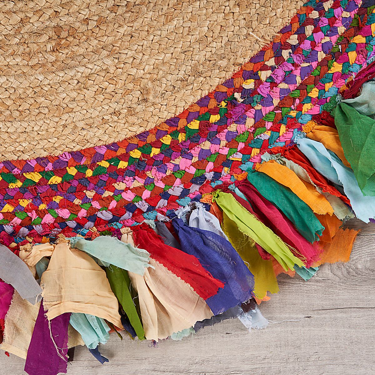 Sonaha Blue,Orange,Red Rugs | Rooms to Go