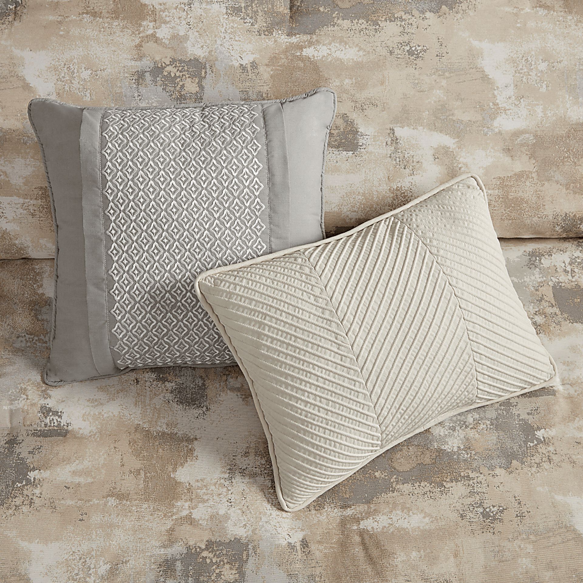 Sophora Gray 7 Pc King Comforter Set - Image 10