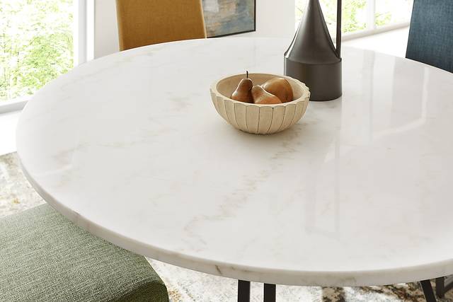 Soraya Street White 5 Pc Dining Room with Loft Side Avocado Chairs - Thumbnail - Image 3