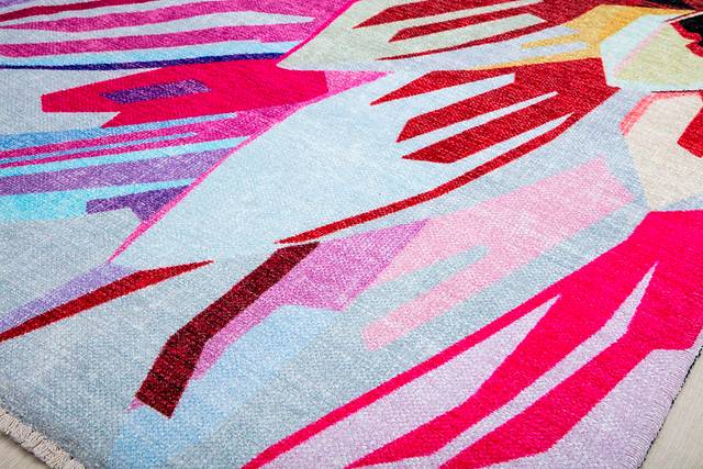 Sotidala Gray 7'10 x 10' Rug - Thumbnail - Image 3