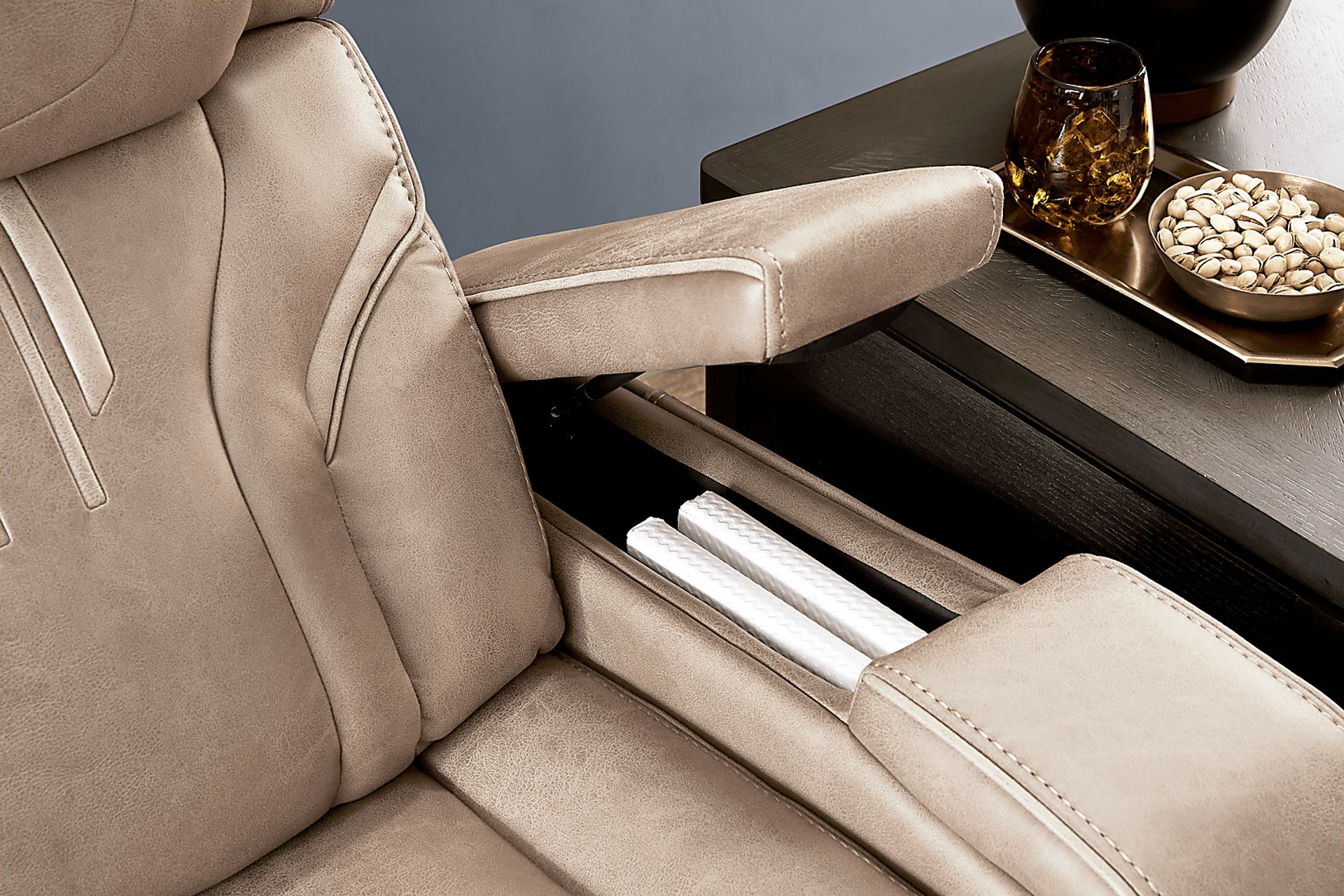 Southlake Sand Triple Power Recliner - Image 9