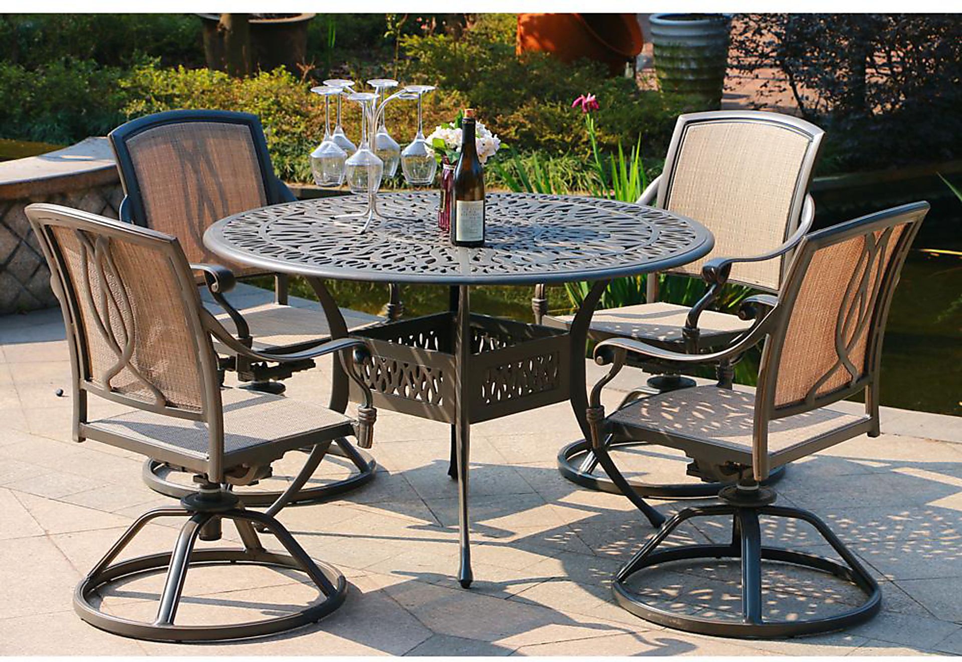 Sovana Gunmetal 5 Pc Outdoor Round Dining Set - Image 1