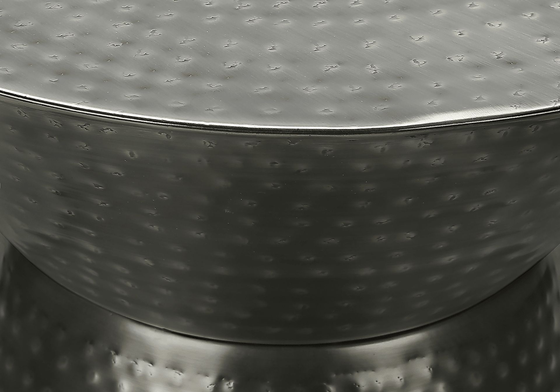 Sperra Silver Accent Table - Image 4