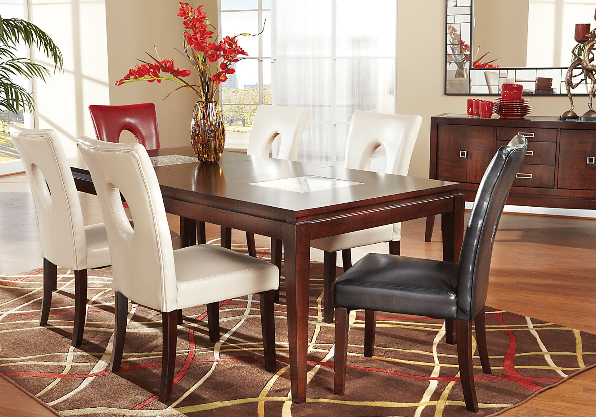 Spiga Cream 9 Pc Dining Room - Image 1