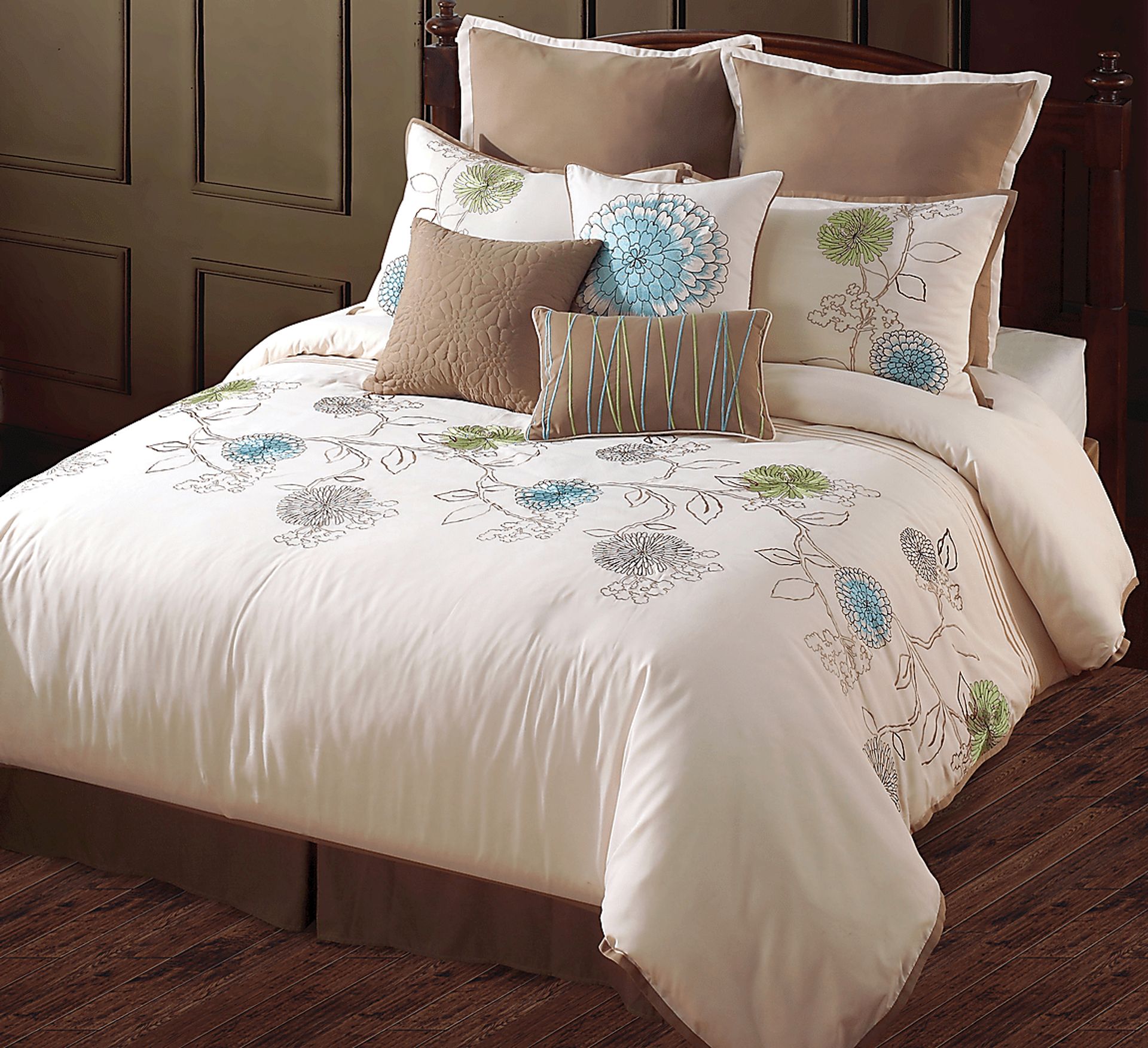 Spring Flower 7 Pc Queen Comforter Set - Image 1