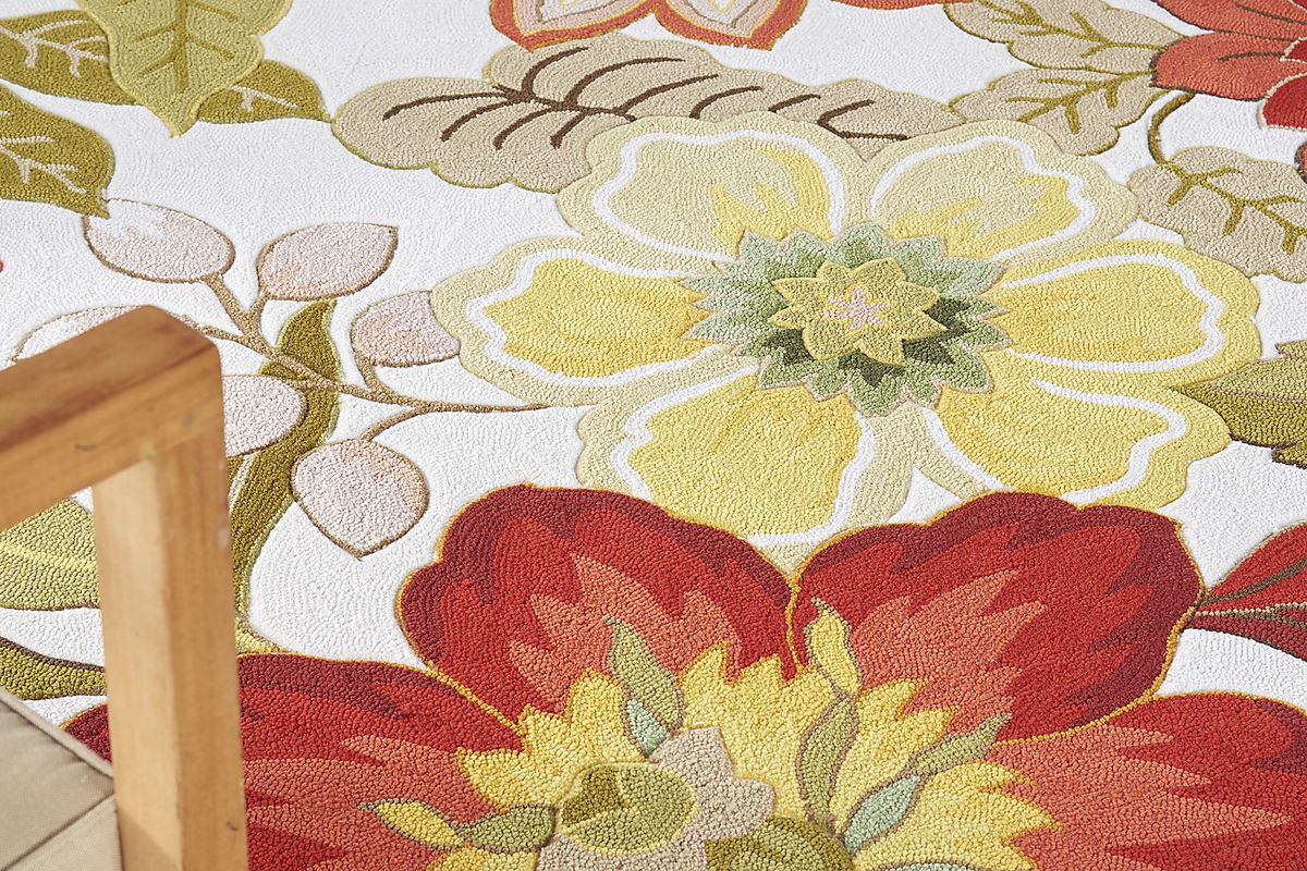Spring Flowers Ivory Beige Rug | Rooms to Go